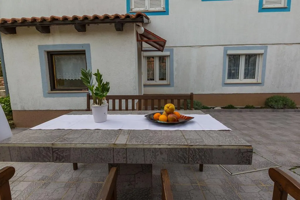 Apartments Marica Novi Vinodolski