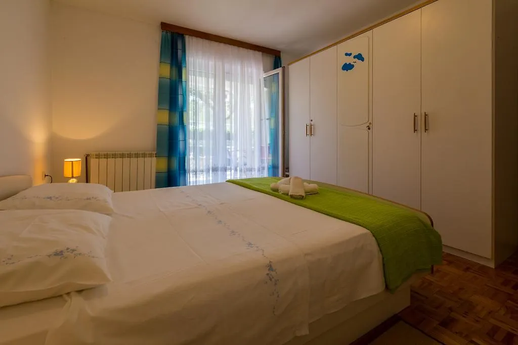 Apartments Marica Novi Vinodolski