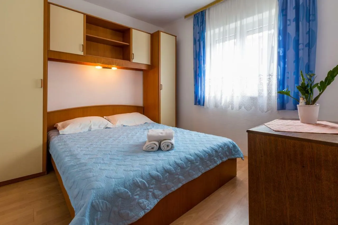 Apartments Marica Novi Vinodolski