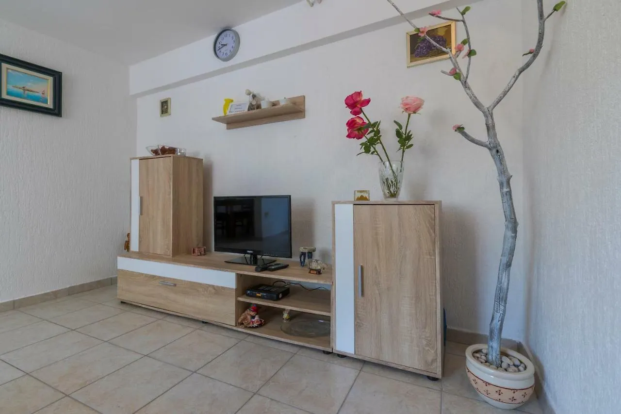 Apartments Marica Novi Vinodolski