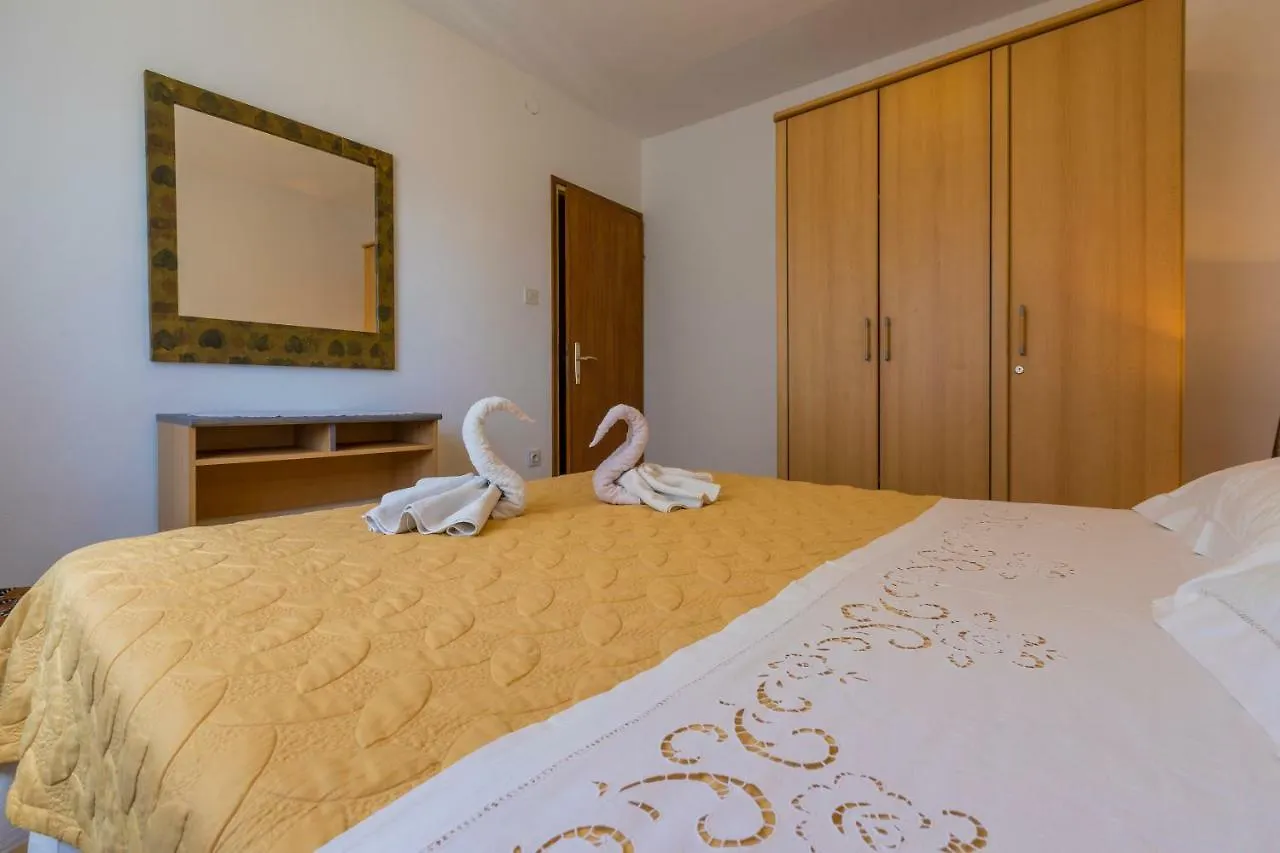 Apartments Marica Novi Vinodolski